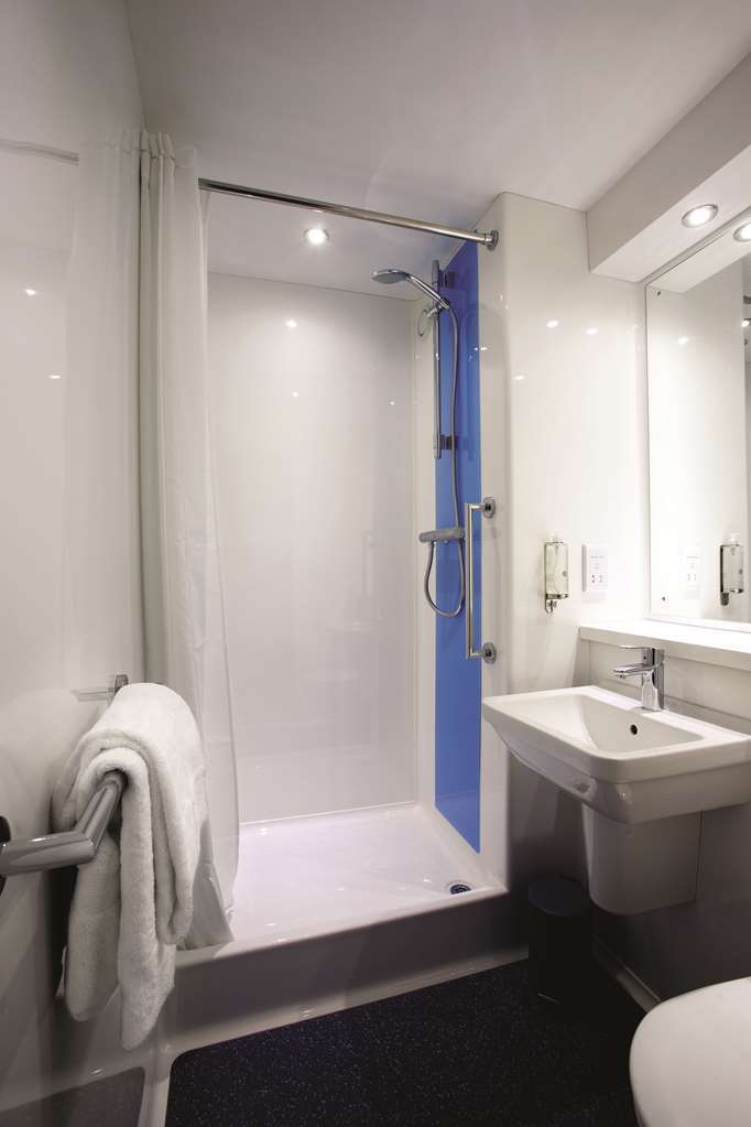 Travelodge Harrogate Kamer foto
